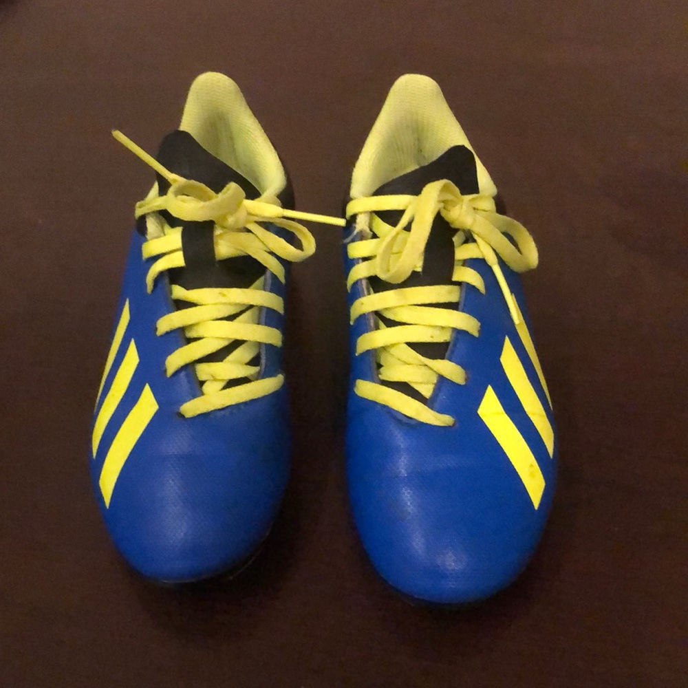 Boys adida soccer cleats